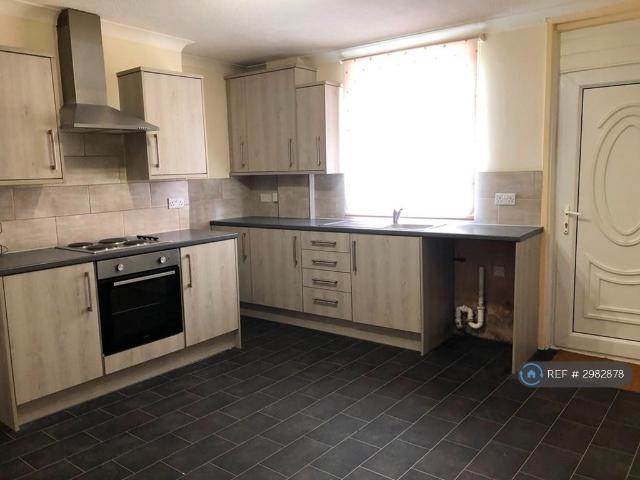House for rent in Oakwell, South Yorkshire