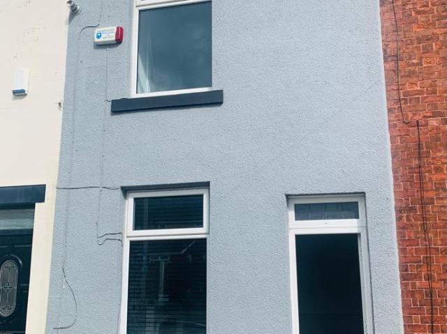 House for rent in Guide Bridge, Greenheys