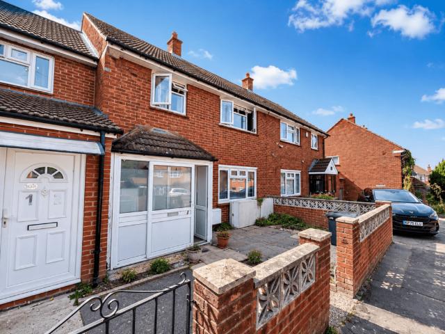 House for rent in London Borough of Croydon, Forestdale