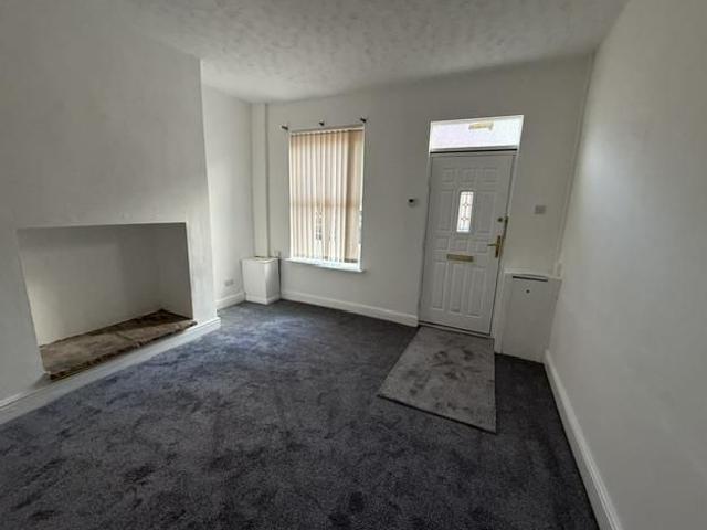 House for rent in Hurst, Greenheys