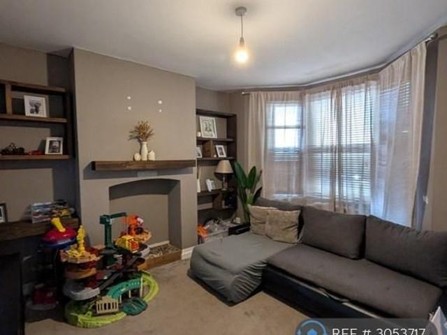 House for rent in Kingshill, Swindon