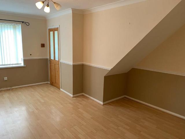House for rent in Waunarlwydd, Wales