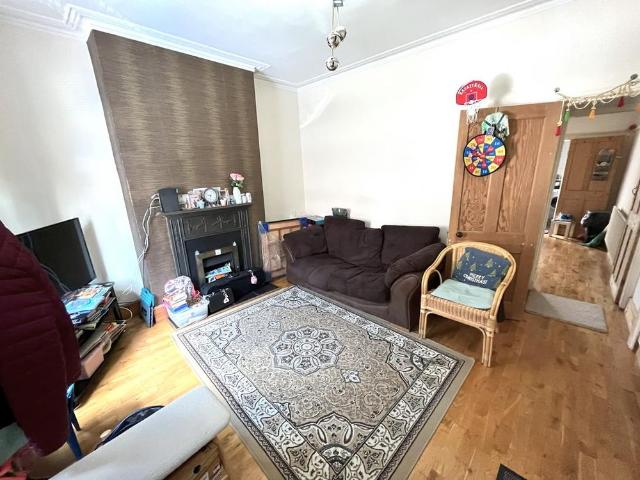House for rent in Lakenham, East Bank