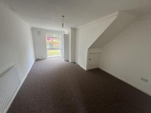 House for rent in Somerton, Newport
