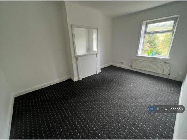 House for rent in Huddersfield, West Yorkshire