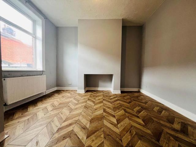 House for rent in Lees, Oldham