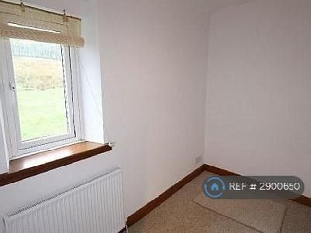 House for rent in Denholme, West Yorkshire