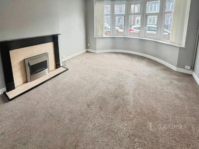 House for rent in Spring Park, Luton