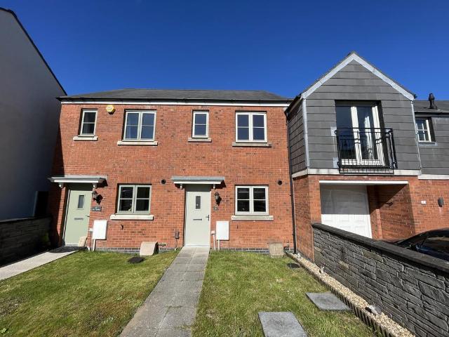 House for rent in Coedffranc, Wales