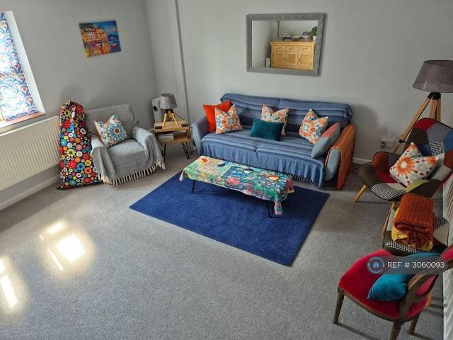 House for rent in Kingswood, Stroud