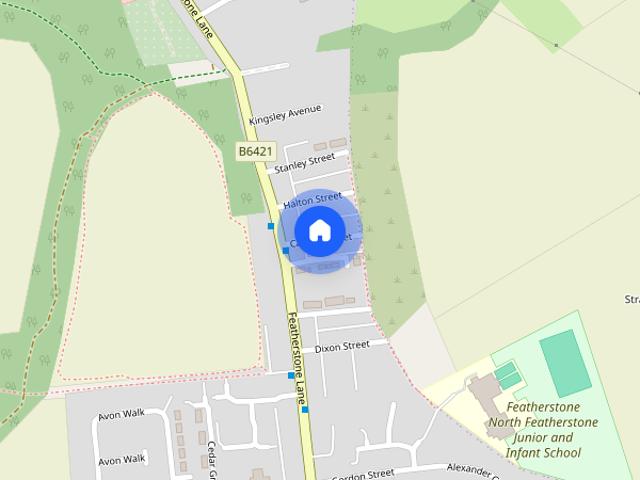 Townhouse for rent in Featherstone, North Featherstone