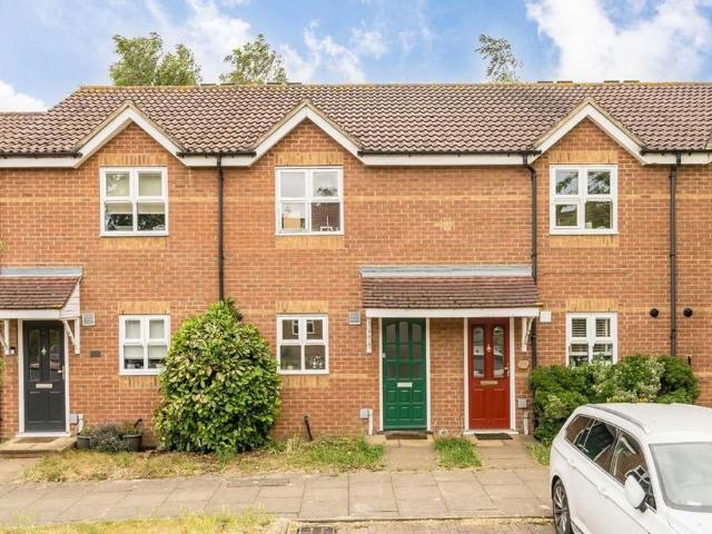 House for rent in Furzedown, Greater London