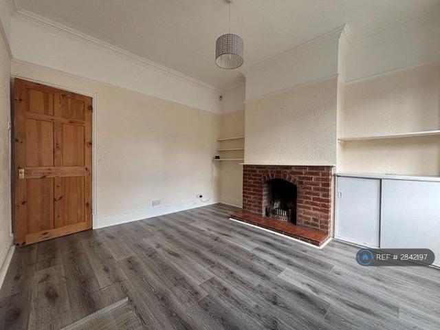 House for rent in Syston, Elmfield