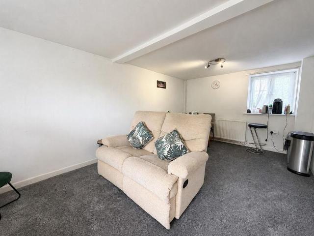 House for rent in Black Bourton, Oxfordshire