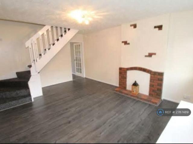 House for rent in Moses Gate, Lee Bank