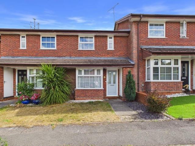House for rent in Frogmore, Hart