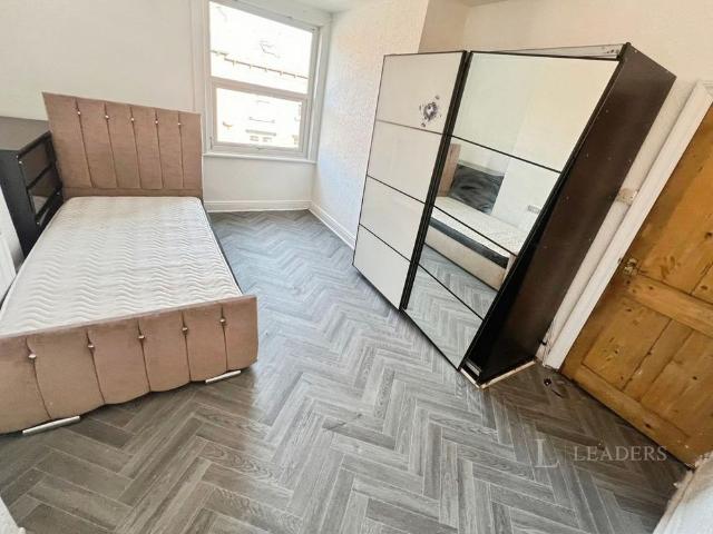 House for rent in Holbeck, Beeston Hill