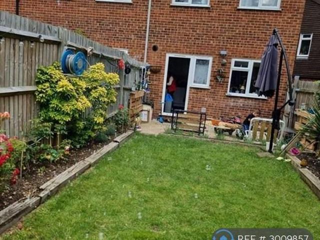 House for rent in Earley
