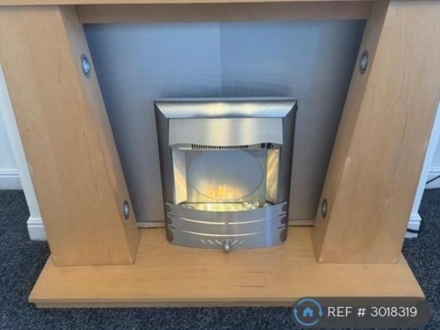 House for rent in Featherstone, North Featherstone