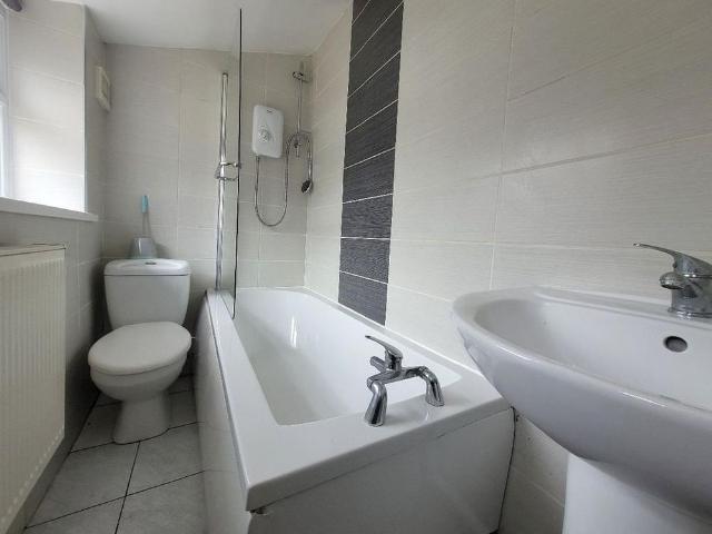 House for rent in Sirhowy, Wales