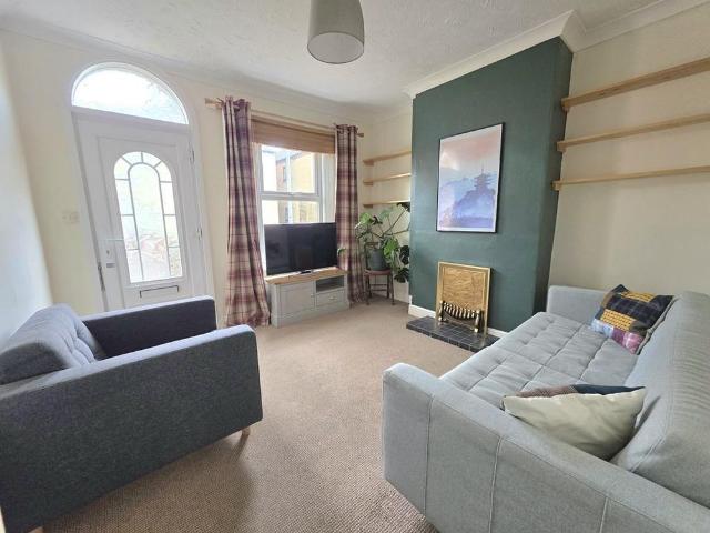 House for rent in New Catton, East Bank