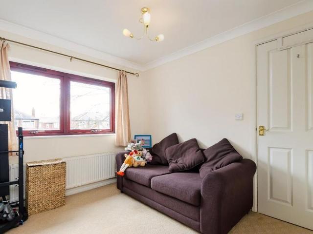 House for rent in High Field, York