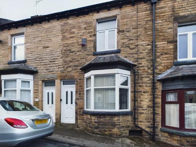 House for rent in Carnforth, Bare