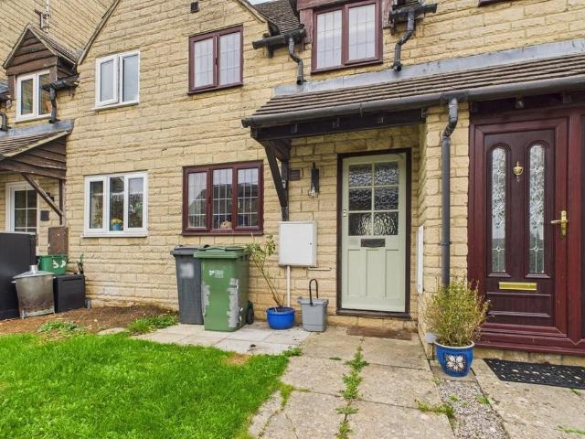 House for rent in School House, Gloucestershire
