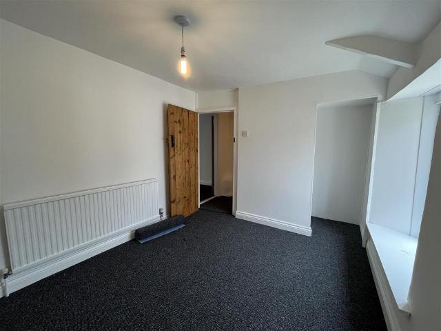 House for rent in Nantyglo and Blaina, Wales