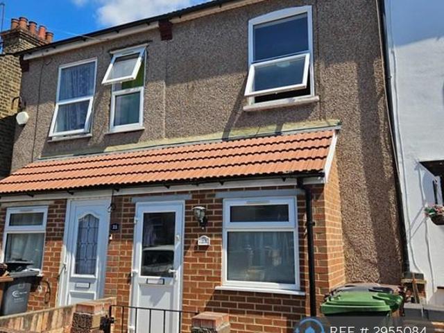House for rent in Thames View, Greater London