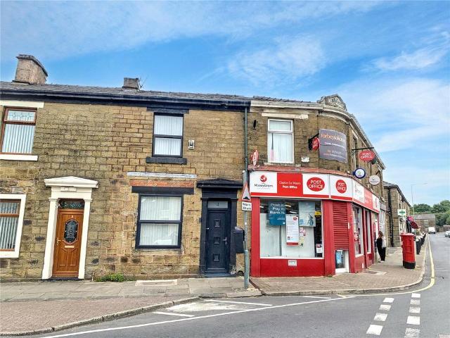House for rent in Oakenshaw, Backburn