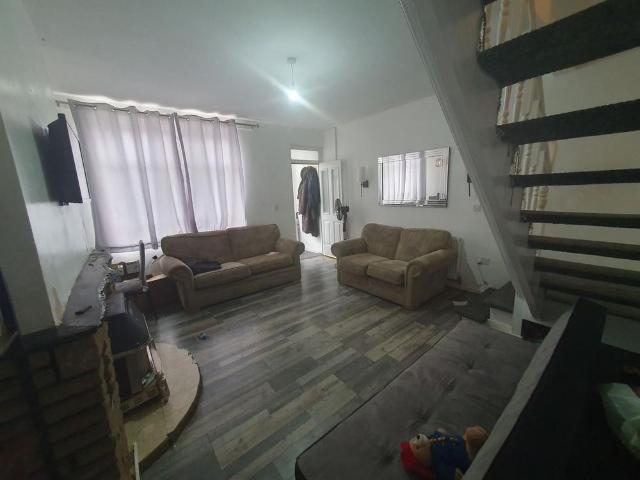 House for rent in Bradshaw, Lee Bank