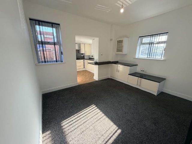 House for rent in Castle Hall, Greenheys