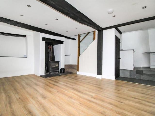 House for rent in Brandis Corner, Devon