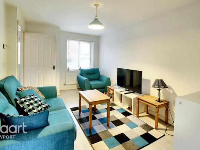 House for rent in Maesglas, Newport