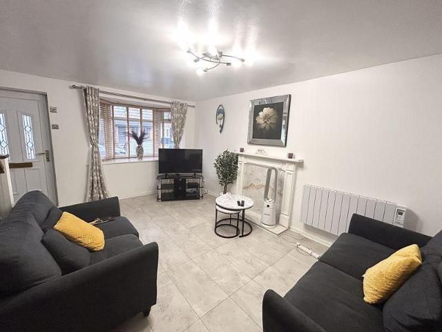 House for rent in Swinton Park, Salford
