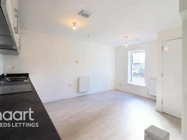 House for rent in Killingbeck, West Yorkshire