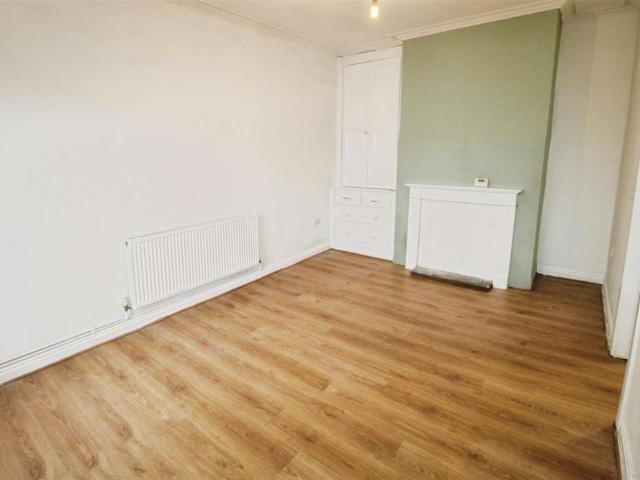 House for rent in Pickles Hill, Bradford