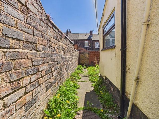 House for rent in Lillington, Green Close