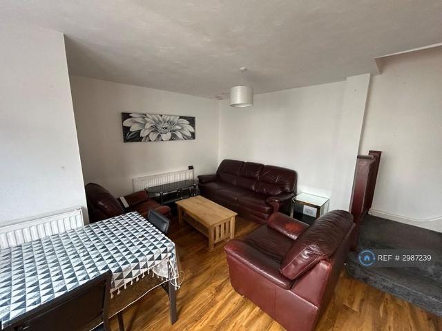 House for rent in Egham, Runnymede