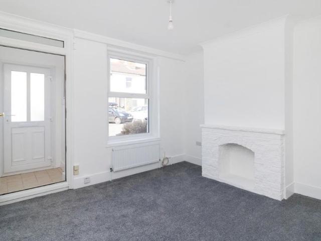 House for rent in Midway, Kent