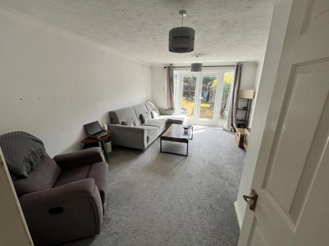 House for rent in Watermead