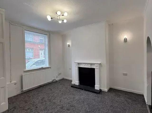 House for rent in Lees, Oldham