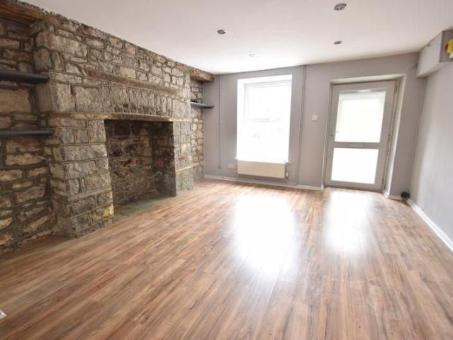 House for rent in Llanharry