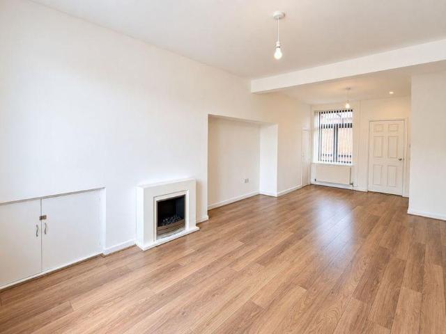 House for rent in Newton-le-Willows, St Helens