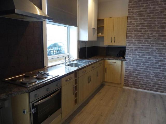 House for rent in Birstall Smithies, Gomersal