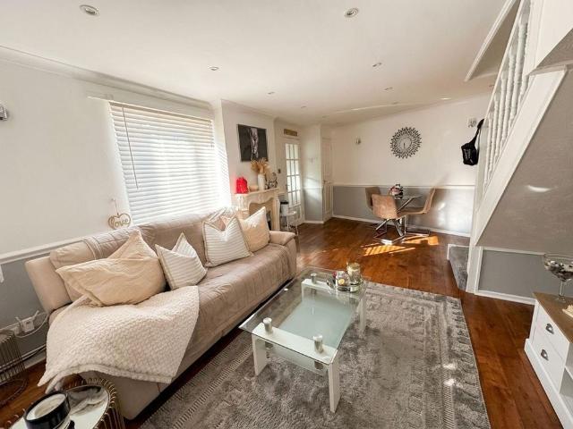 House for rent in London Borough of Newham, Greater London