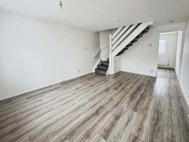 House for rent in Woodside Estate, Houghton Regis