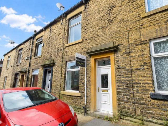 House for rent in Smallbridge, Burnedge