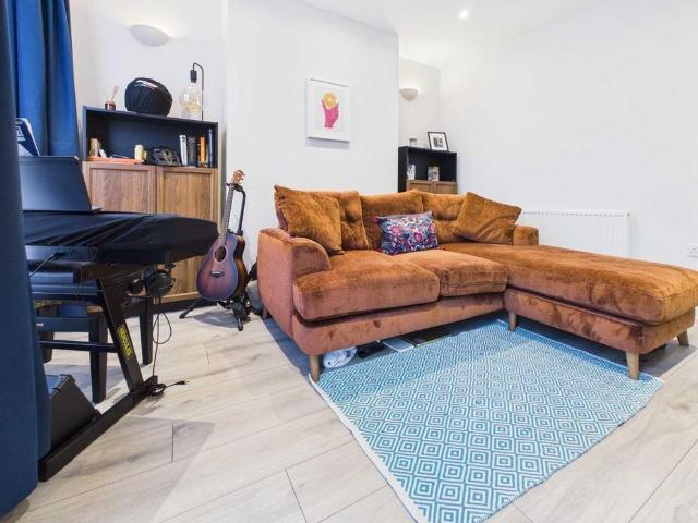 House for rent in Wollaston, Amblecote